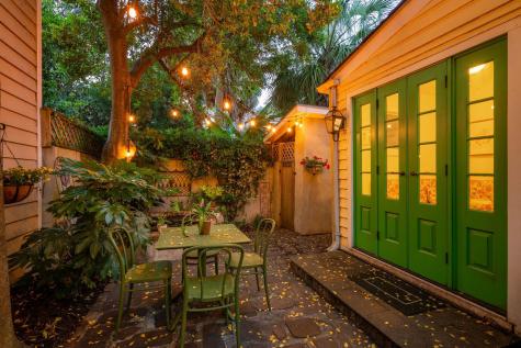 8 Trumbo Street Charleston SC 29401