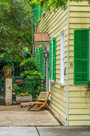 8 Trumbo Street Charleston SC 29401