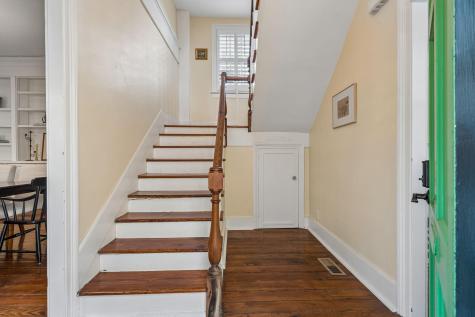 8 Trumbo Street Charleston SC 29401