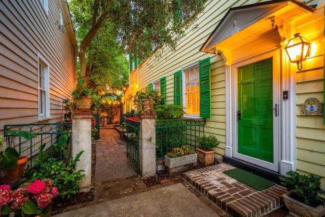 8 Trumbo Street Charleston SC 29401