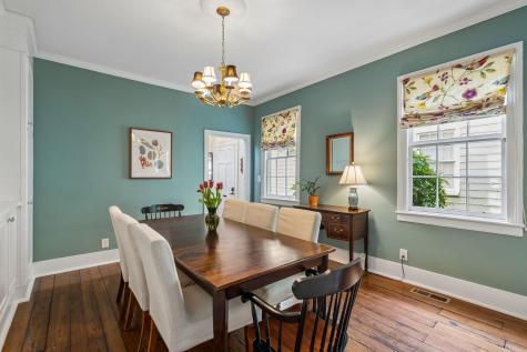 8 Trumbo Street Charleston SC 29401