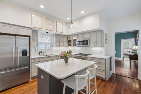 8 Trumbo Street Charleston SC 29401