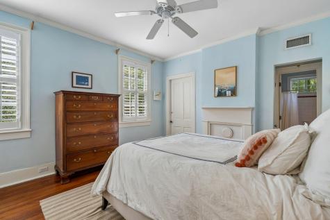 8 Trumbo Street Charleston SC 29401