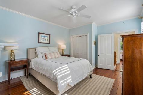 8 Trumbo Street Charleston SC 29401