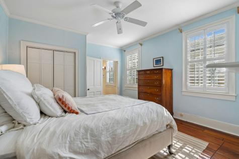 8 Trumbo Street Charleston SC 29401