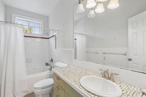 8 Trumbo Street Charleston SC 29401