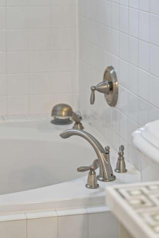 8 Trumbo Street Charleston SC 29401