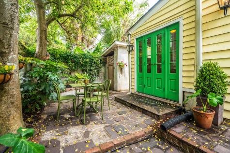 8 Trumbo Street Charleston SC 29401