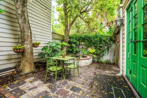 8 Trumbo Street Charleston SC 29401