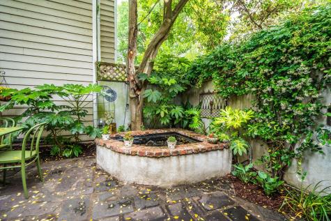 8 Trumbo Street Charleston SC 29401