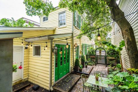 8 Trumbo Street Charleston SC 29401