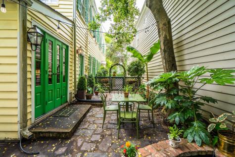 8 Trumbo Street Charleston SC 29401