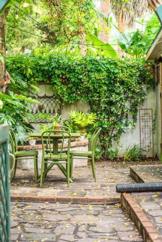 8 Trumbo Street Charleston SC 29401