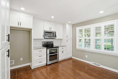 1941 Varner Street Summerville SC 29486