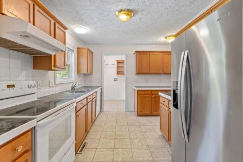 3241 Clairmont Drive Ladson SC 29456