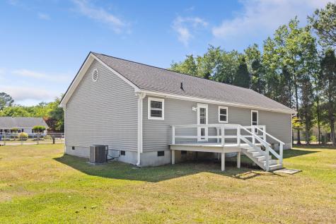 3241 Clairmont Drive Ladson SC 29456
