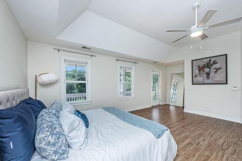 3006 S Shore Drive Charleston SC 29407