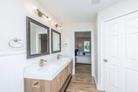3006 S Shore Drive Charleston SC 29407