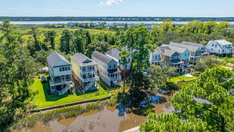 3006 S Shore Drive Charleston SC 29407