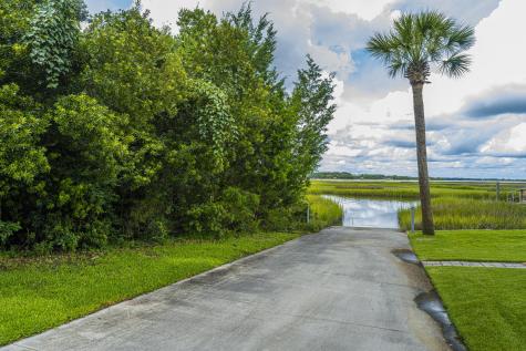 3006 S Shore Drive Charleston SC 29407