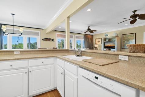 402 Pompano Street Edisto Island SC 29438
