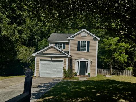8498 William Moultrie Drive North Charleston SC 29420