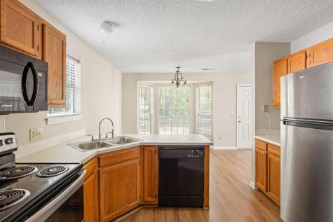 8498 William Moultrie Drive North Charleston SC 29420