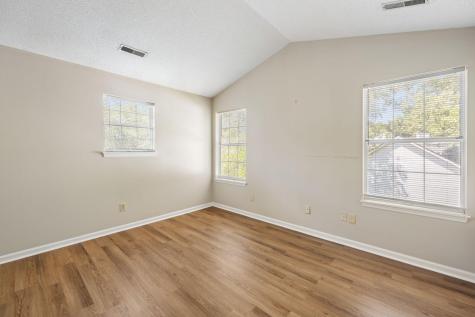 8498 William Moultrie Drive North Charleston SC 29420
