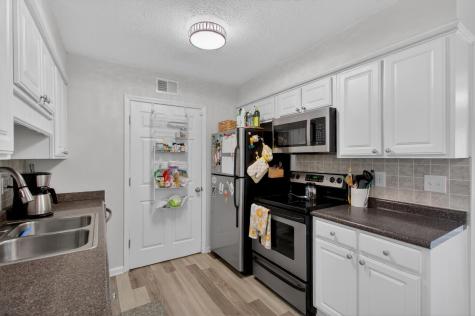 1402 Camp Road Charleston SC 29412