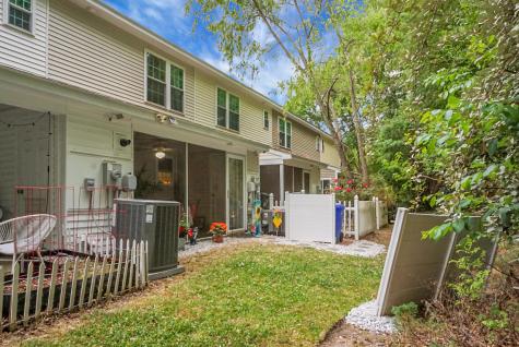 8169 Shadow Oak Drive North Charleston SC 29406