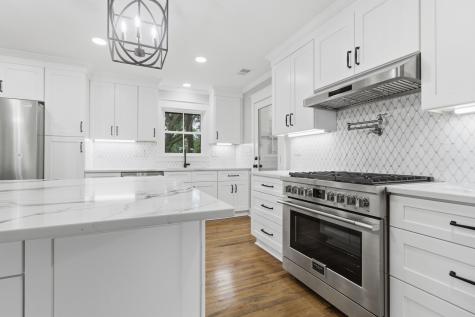 754 Beauregard Street Charleston SC 29412