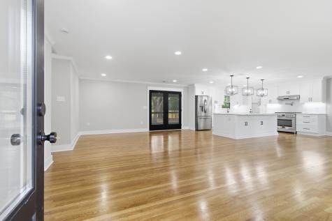 754 Beauregard Street Charleston SC 29412