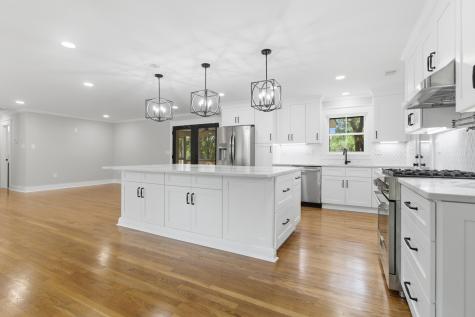 754 Beauregard Street Charleston SC 29412