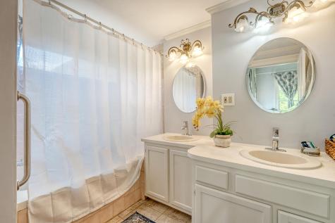 301 E Richardson Avenue Summerville SC 29483