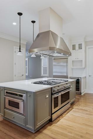 205 Delahow Street Charleston SC 29492
