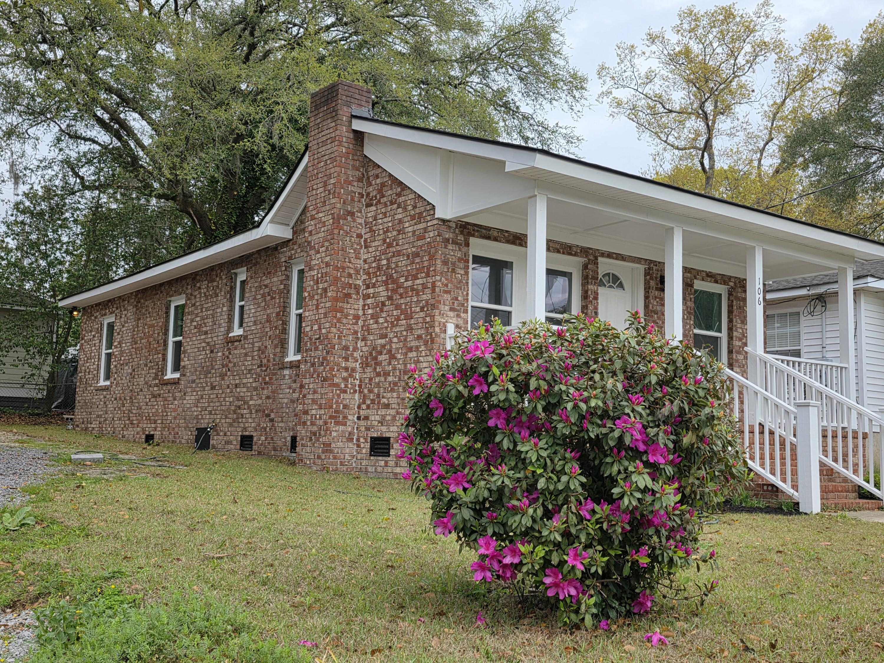 106 Graham Lane Summerville SC 29483