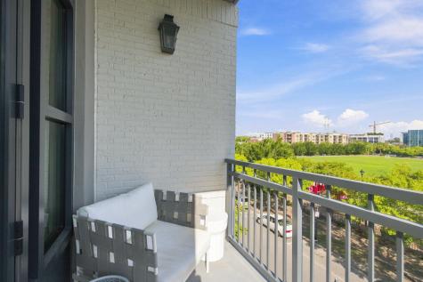 5 Gadsdenboro Street Charleston SC 29401