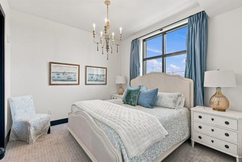 5 Gadsdenboro Street Charleston SC 29401