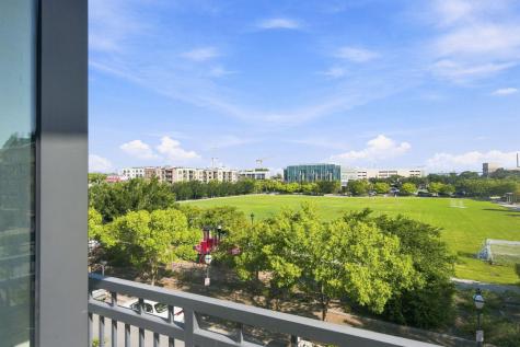 5 Gadsdenboro Street Charleston SC 29401