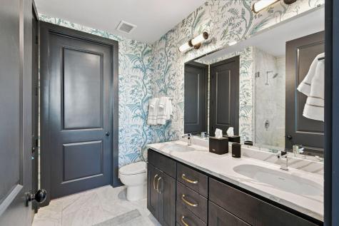 5 Gadsdenboro Street Charleston SC 29401