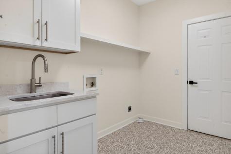 303 Ayers Circle Summerville SC 29485