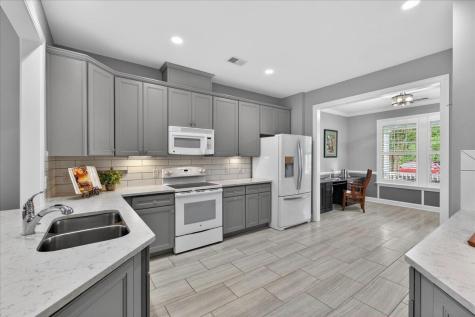 2016 Redback Drive Summerville SC 29483