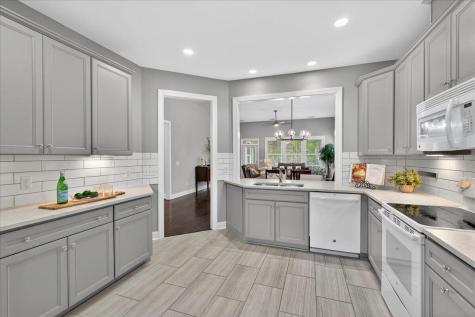 2016 Redback Drive Summerville SC 29483