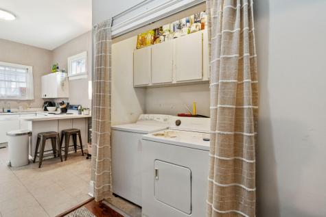 208 Calhoun Street Charleston SC 29401