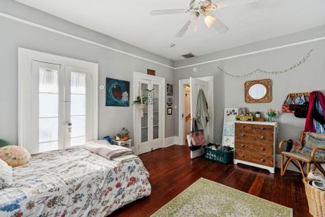 208 Calhoun Street Charleston SC 29401