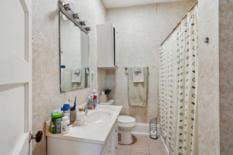 208 Calhoun Street Charleston SC 29401