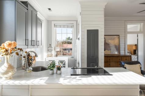 49 Smith Street Charleston SC 29401