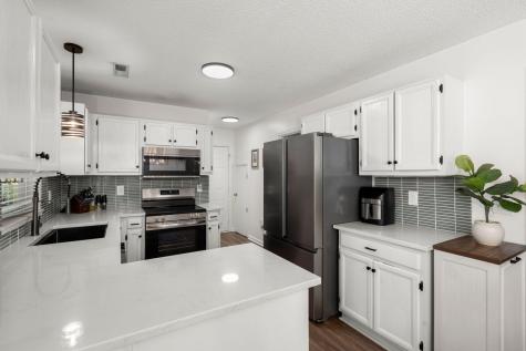 2446 Castlereagh Road Charleston SC 29414