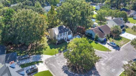 2446 Castlereagh Road Charleston SC 29414