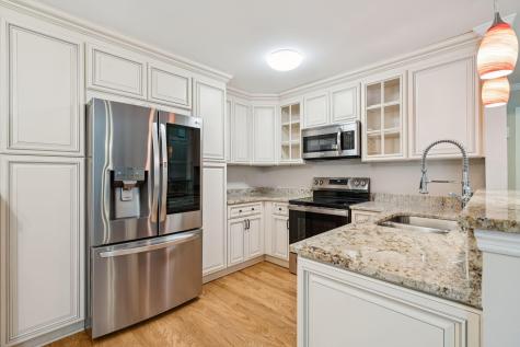 7951 Cricket Court North Charleston SC 29418